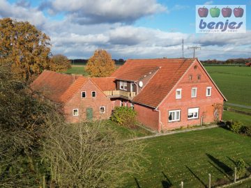 Handwerker gesucht: Charmante Hofstelle in U-Form mit weitem Blick über die Felder, 27257 Affinghausen, Bauernhaus