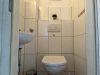 Zentral – hell und gut geschnitten – mit Fahrstuhl und Loggia! - Toilette