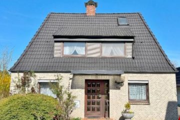 Gemütliches Wohnen in Grolland auf traumhaftem Grundstück!, 28259 Bremen / Grolland, Einfamilienhaus