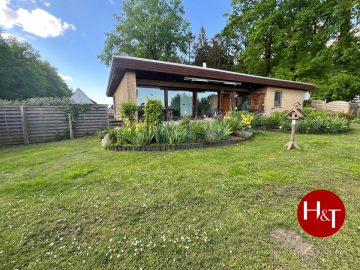 Bungalow mit herrlichem Blick auf Feld und Wald mit viel Potenzial!, 27243 Dünsen, Einfamilienhaus