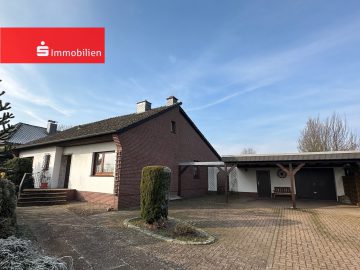 +++ Gut gelegener sehr gepflegter Bungalow unweit des Kirchweyher Zentrums mit traumhaftem Grundstück u. Ausbaureserve +++, 28844 Weyhe, Bungalow