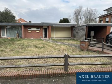 Doppelhaushälfte in Brinkum – Sanierungsobjekt –, 28816 Stuhr, Wohngrundstück